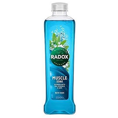 Radox Muscle Soak pěna do koupele s mořskými minerály 500 ml